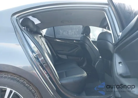 2015 Kia Cadenza Premium из США, поврежденный, VIN KNALN4D78F5190765